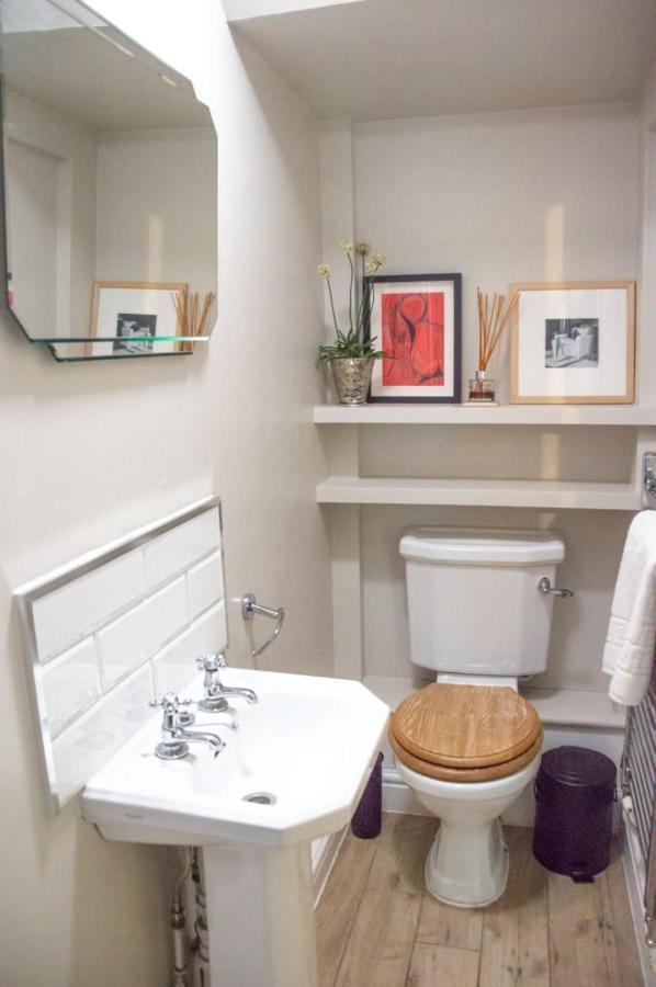 Ferienwohnung Unique 2 Bed In The Heart Of Bath With Parking Exterior foto